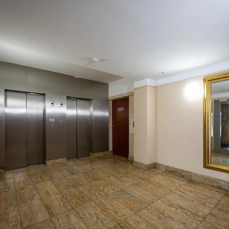 Meridian Comfort شقة وارسو